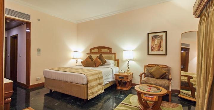 The Ummed Ahmedabad Airport Hotell Exteriör bild